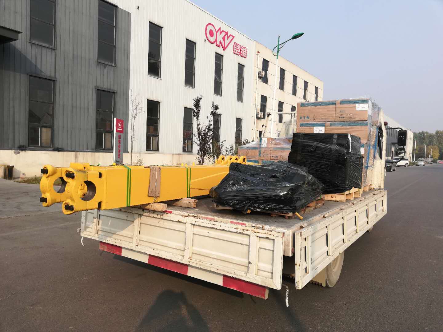 Shantui Spare Parts Delivery