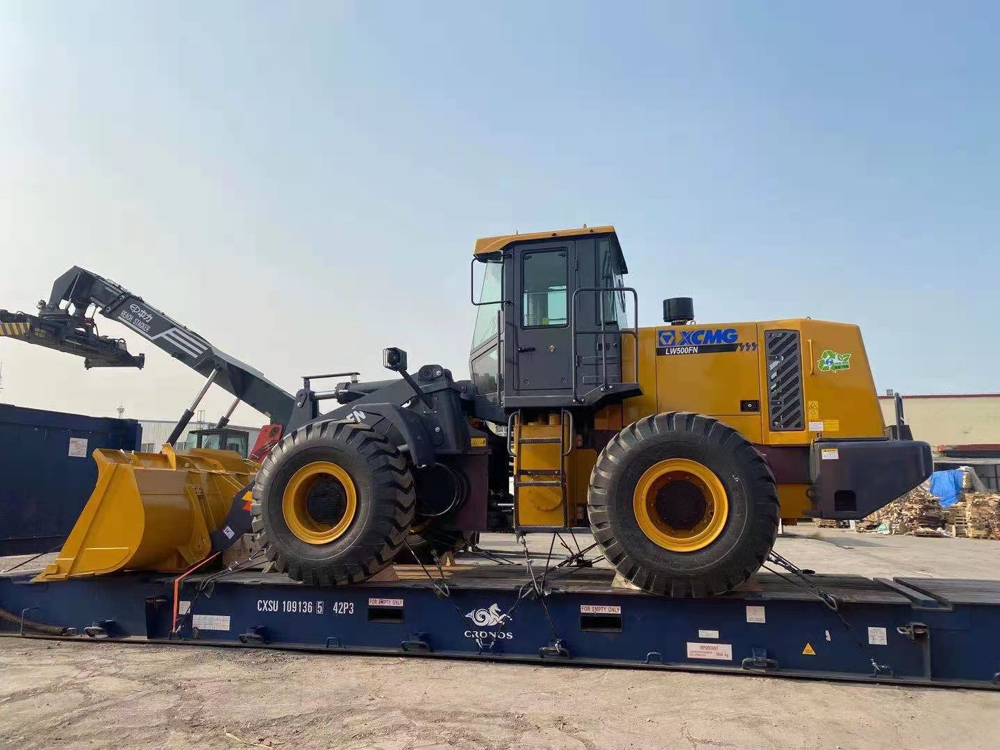 XCMG Wheel Loader LW500FN Shipped to Southeast Asia