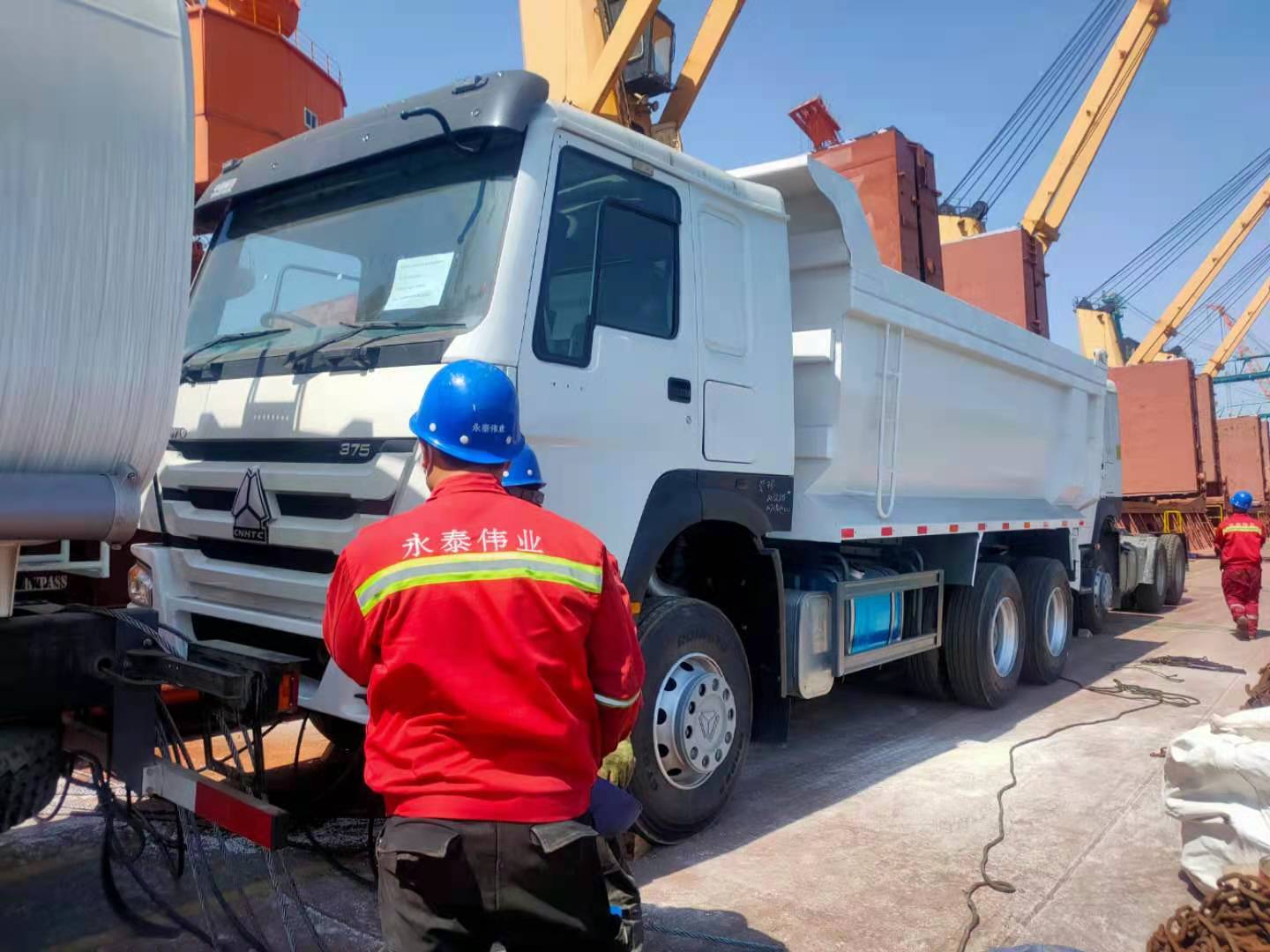 HOWO Dump Truck Shipped to Africa