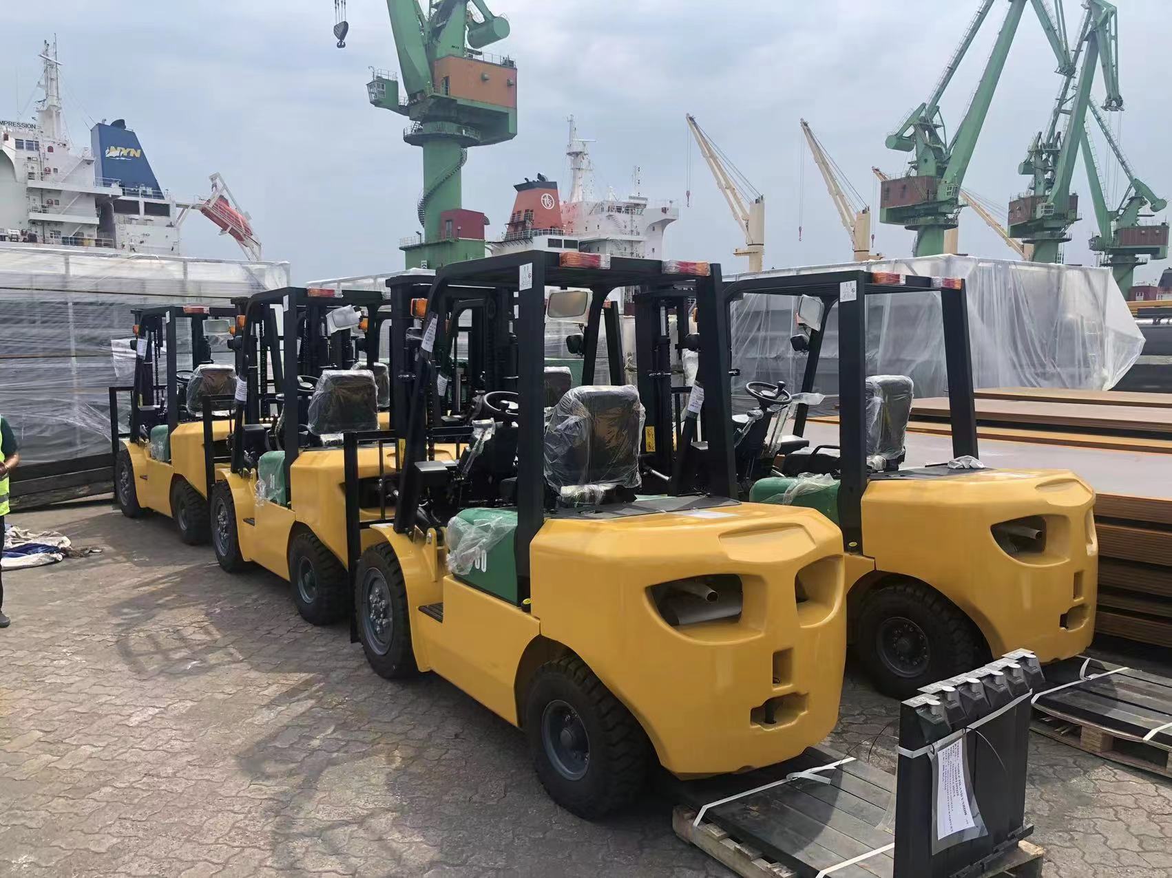 6 Units of Shantui 3 Ton Diesel Forklift SF30