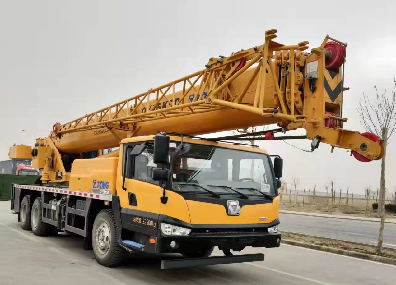 XCMG 25T Truck Crane QY25K5D Delivery